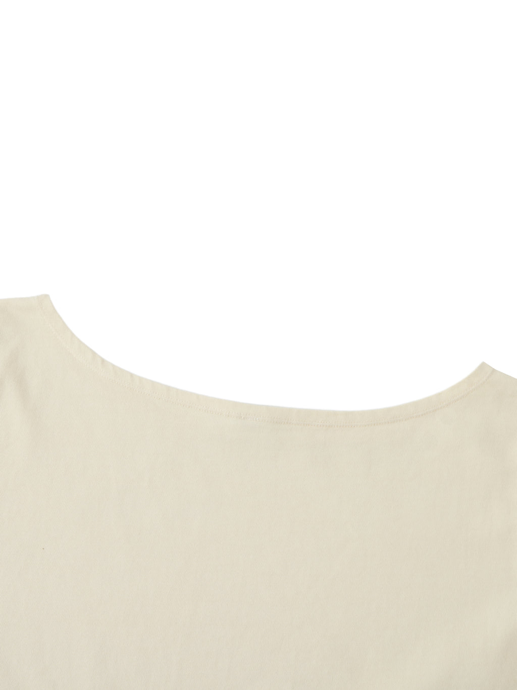 SHONEL Off-Shoulder Crop Tee